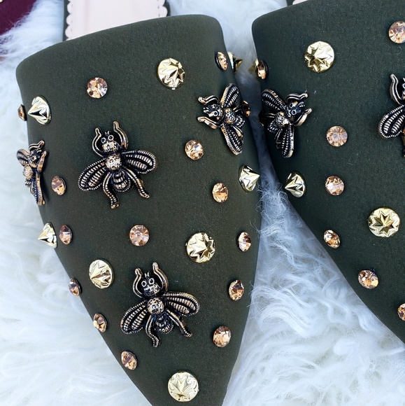 New Embellished Bee Slide Flat Mules - Picture 5 of 6